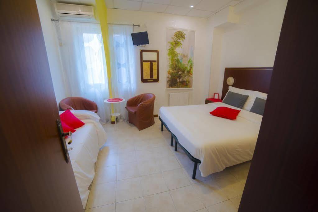 Galleria Frascati Rooms And Apartment Dış mekan fotoğraf